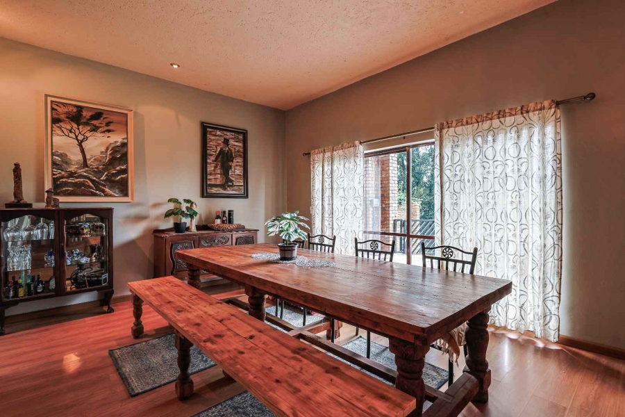 4 Bedroom Property for Sale in Hartbeespoort North West